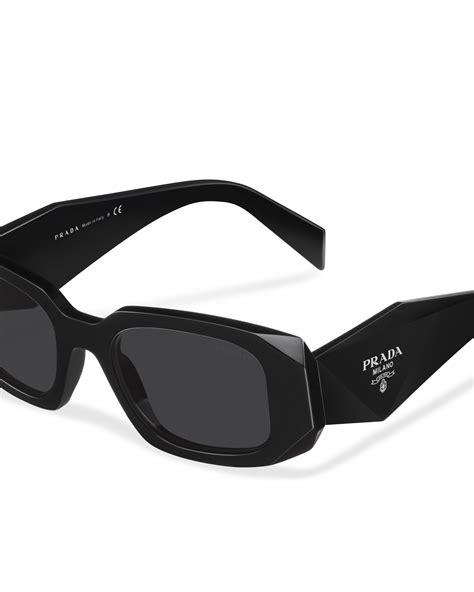 prada milano lunettes